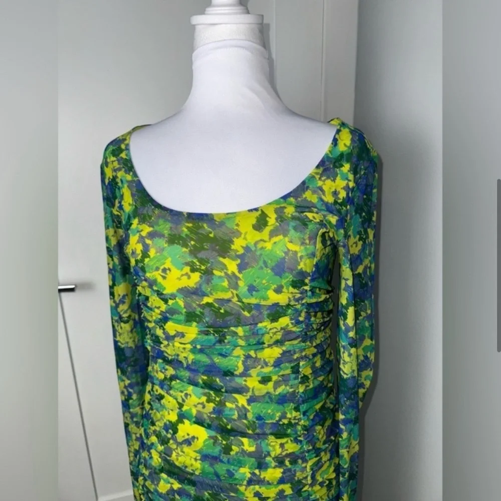 Ganni Ruched Printed Long Sleeve Stretch-Mesh Midi Dress - Picture 6 of 12